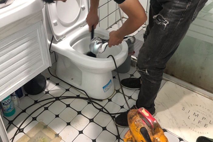 岳麓疏通下水道