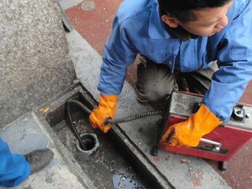 岳麓疏通下水道